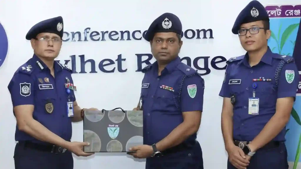 সিলেট বিভাগের সেরা ওসির স্বীকৃতি পেলেন বড়লেখা থানার মনিরুজ্জামান