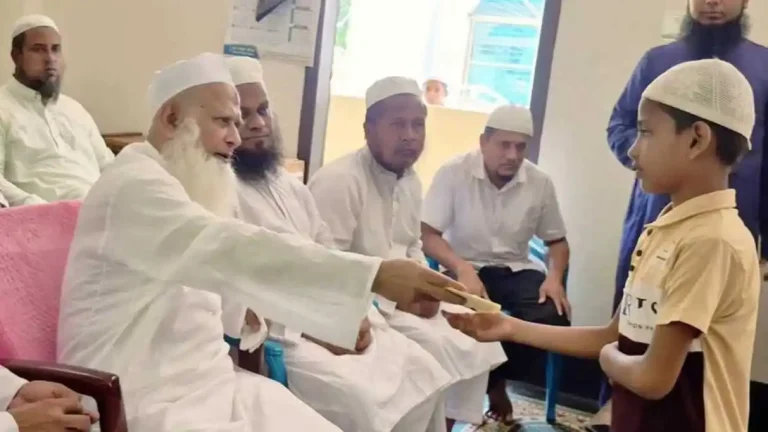 কাতার সড়ক দুর্ঘটনায় নিহত ৫ প্রবাসীর পরিবারকে জমিয়ত সভাপতির আর্থিক সহায়তা