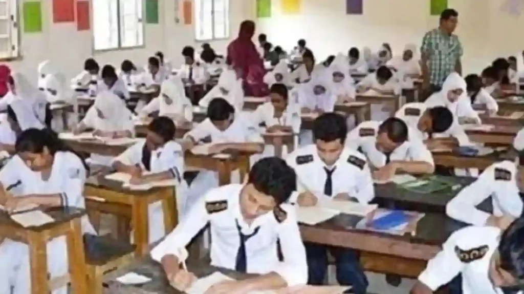 ৭ জুনের পরিবর্তে ২ জুলাই থেকে শুরু হচ্ছে এইচএসসি ও সমমান পরীক্ষা