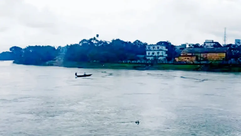 পাহাড়ি ঢল ও ভারী বৃষ্টিতে সিলেটে আকস্মিক বন্যার শঙ্কা, প্রস্তুত ৫৩৭ আশ্রয়কেন্দ্র