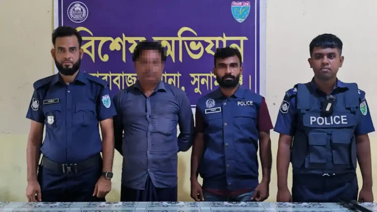 দোয়ারাবাজারে ৩৩০ পিস ইয়াবাসহ মাদক ব্যবসায়ী আটক