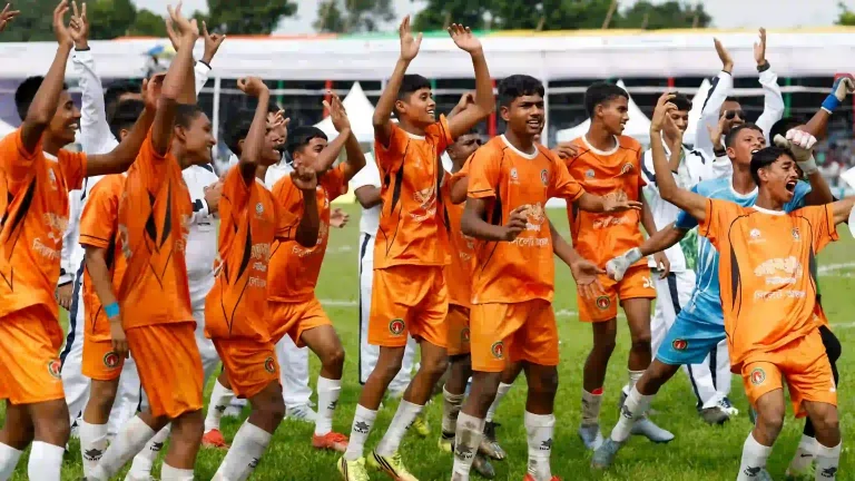 জিসানের শেষ মুহূর্তের গোলে নতুন কুঁড়ি স্পোর্টসের প্রথম শিরোপা সিলেটের