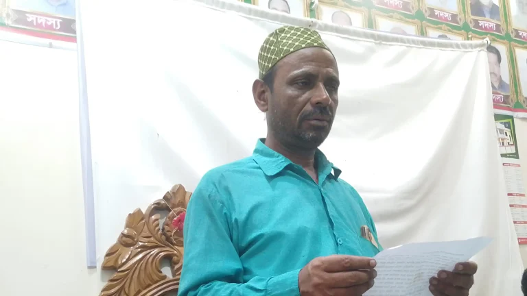 জকিগঞ্জ বাজারে মাংসের দোকান নিয়ে বিভ্রান্তি ছড়ানোর অভিযোগ ব্যবসায়ীদের
